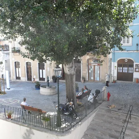 Sunny And Cosy At Baixa Downtown * Lissabon